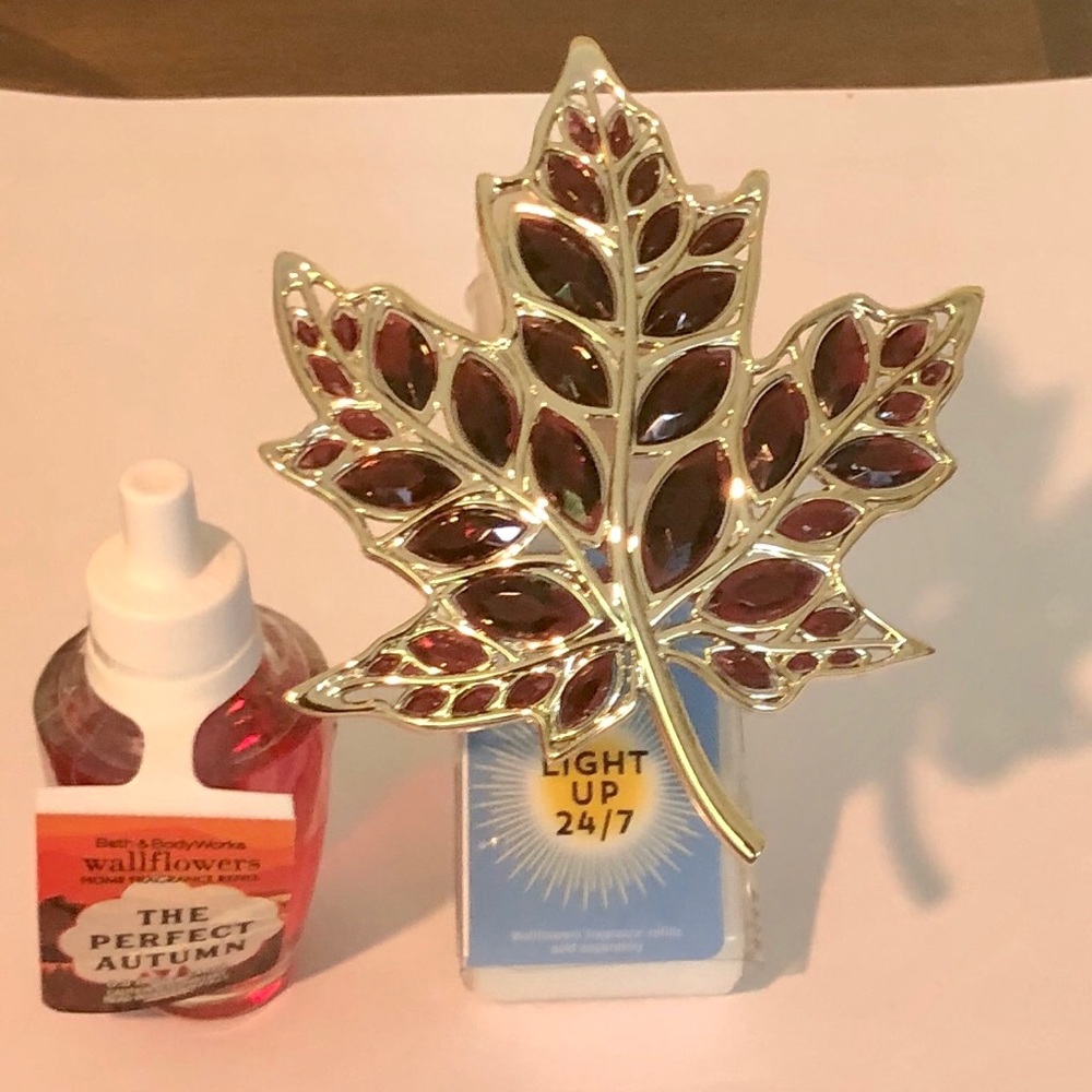 The Perfect Autumn Bath & Body WALLFLOWERS Bundle